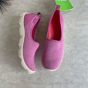 Crocs | Walking Shoes